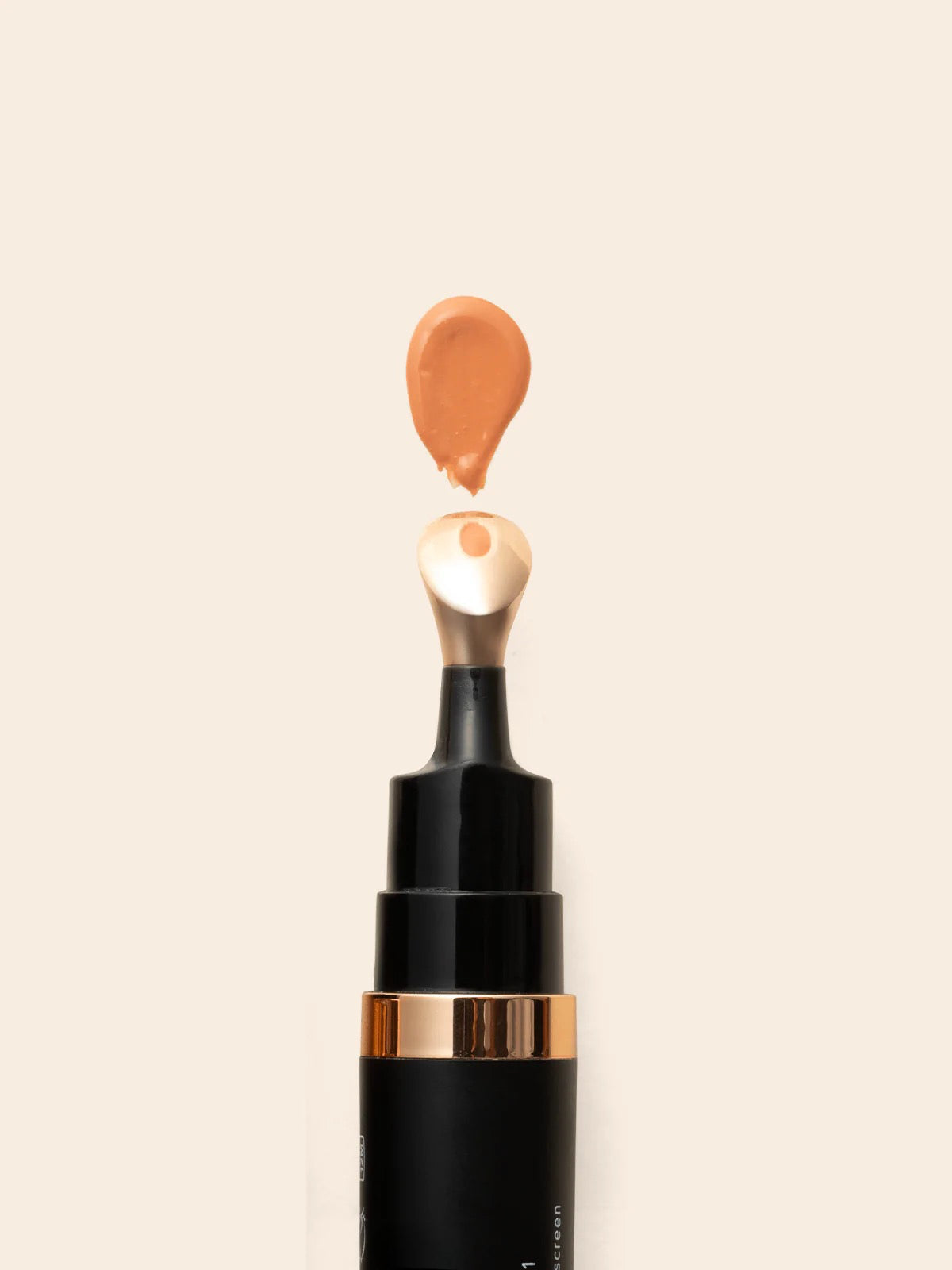 Luminous Eye Concealer SPF 41 with Peptides and Snow Mushroom Extract